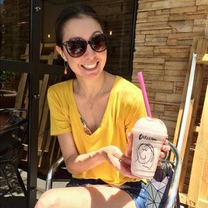 Meet your Posher, Christi